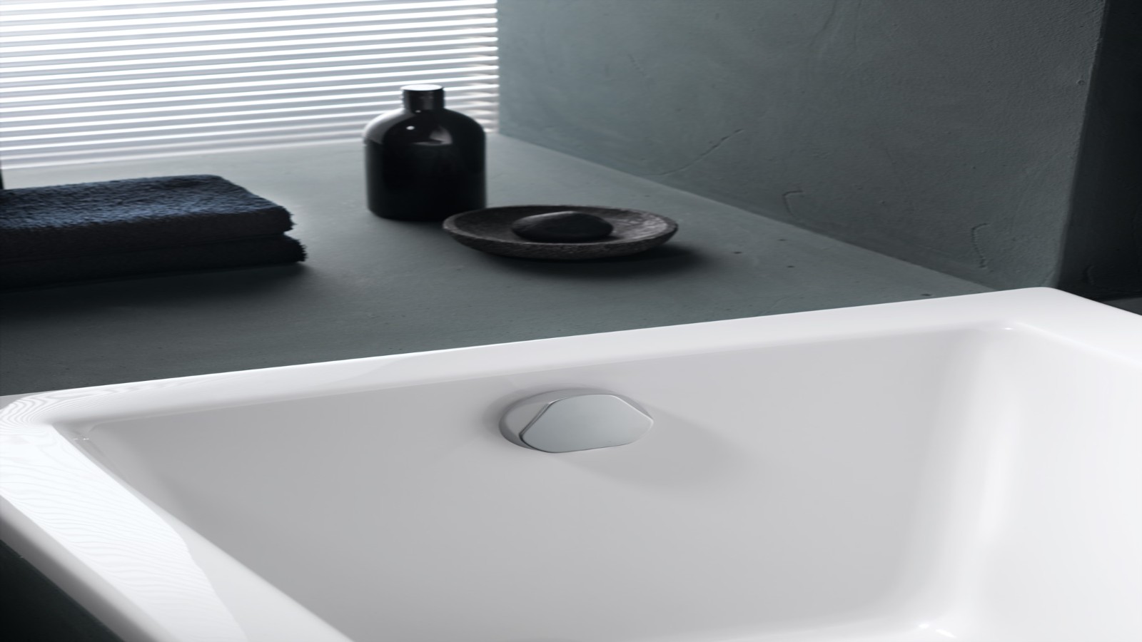 Geberit bathtub overflow with integrated bathtub drain Geberit bathtub overflow with integrated bathtub drain