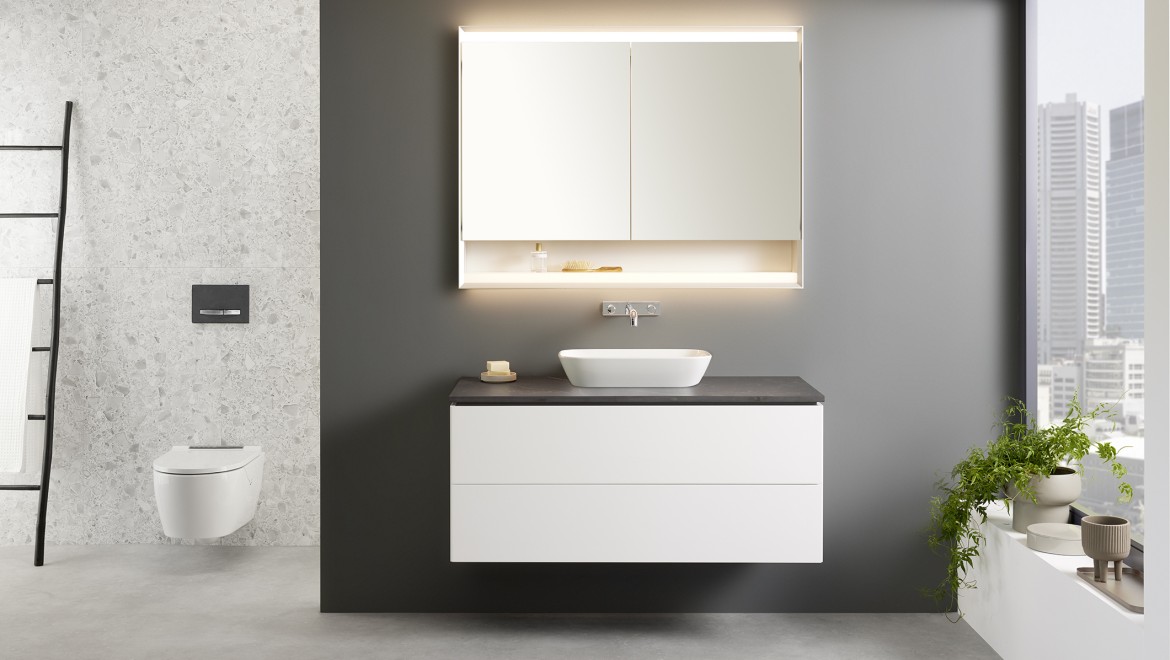 A look inside a bathroom with a Geberit ONE washplace and WC