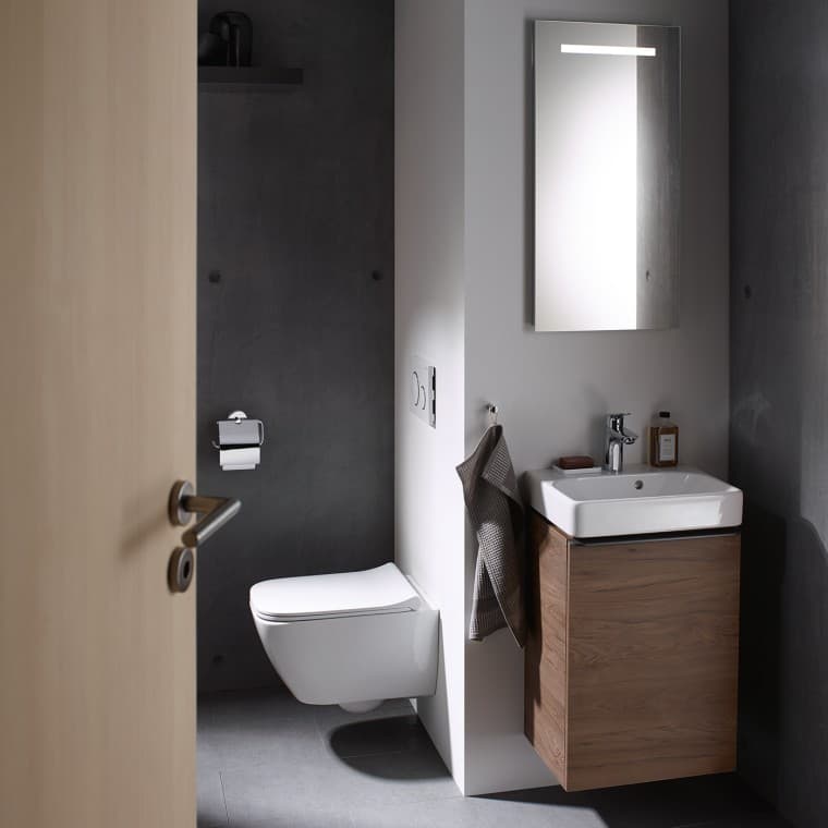 Small bathroom with bathroom products from Geberit Small bathroom with bathroom products from Geberit